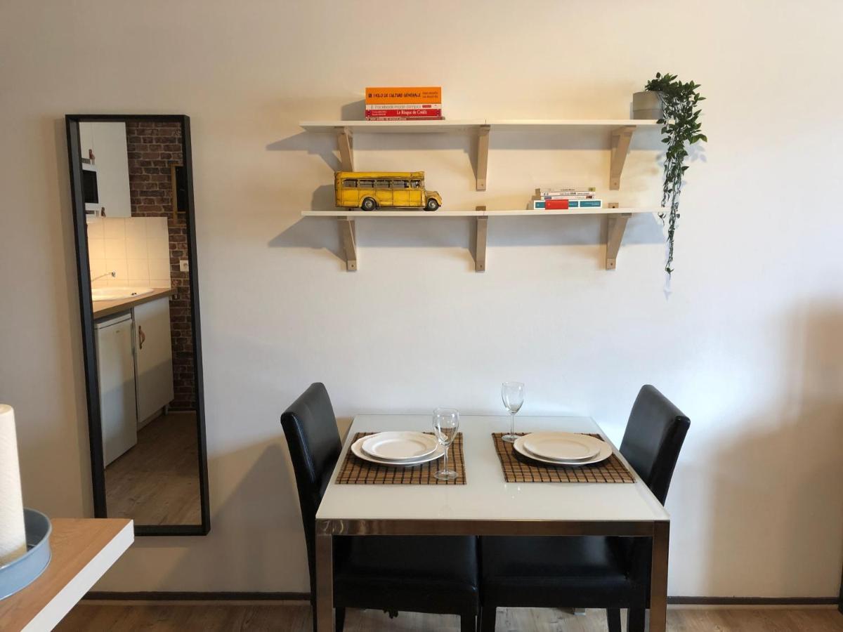 Studio Avec Balcon & Parking Gratuit - Tours Gare Ngoại thất bức ảnh